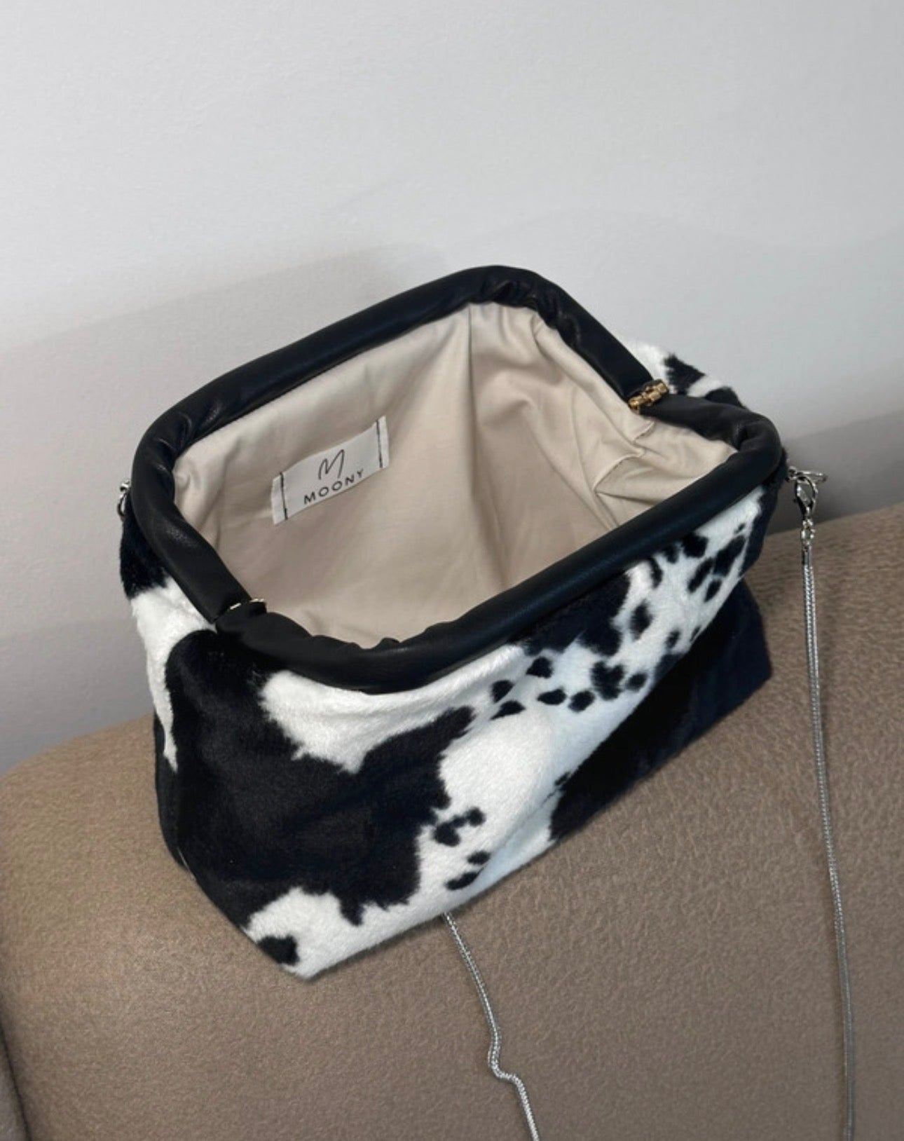 ⚡️SCONTO INVERNO⚡️ Clutch bag cow