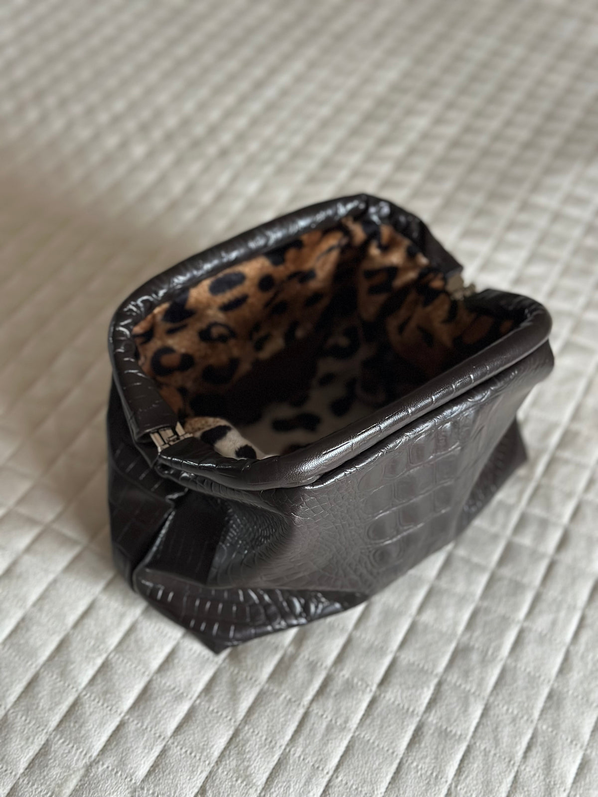 -Le Cabinet 02 | Cocco Dark Brown VERA PELLE