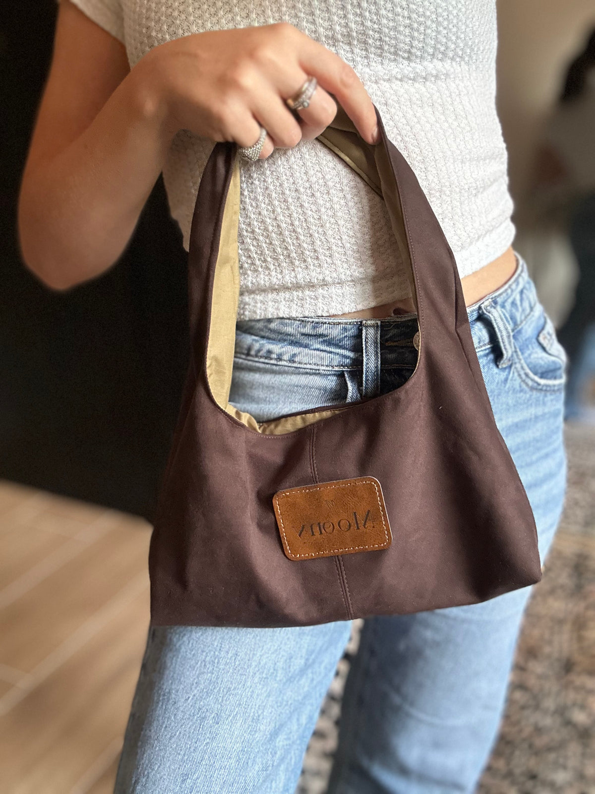 HOBO SUEDE CHOCOLATE