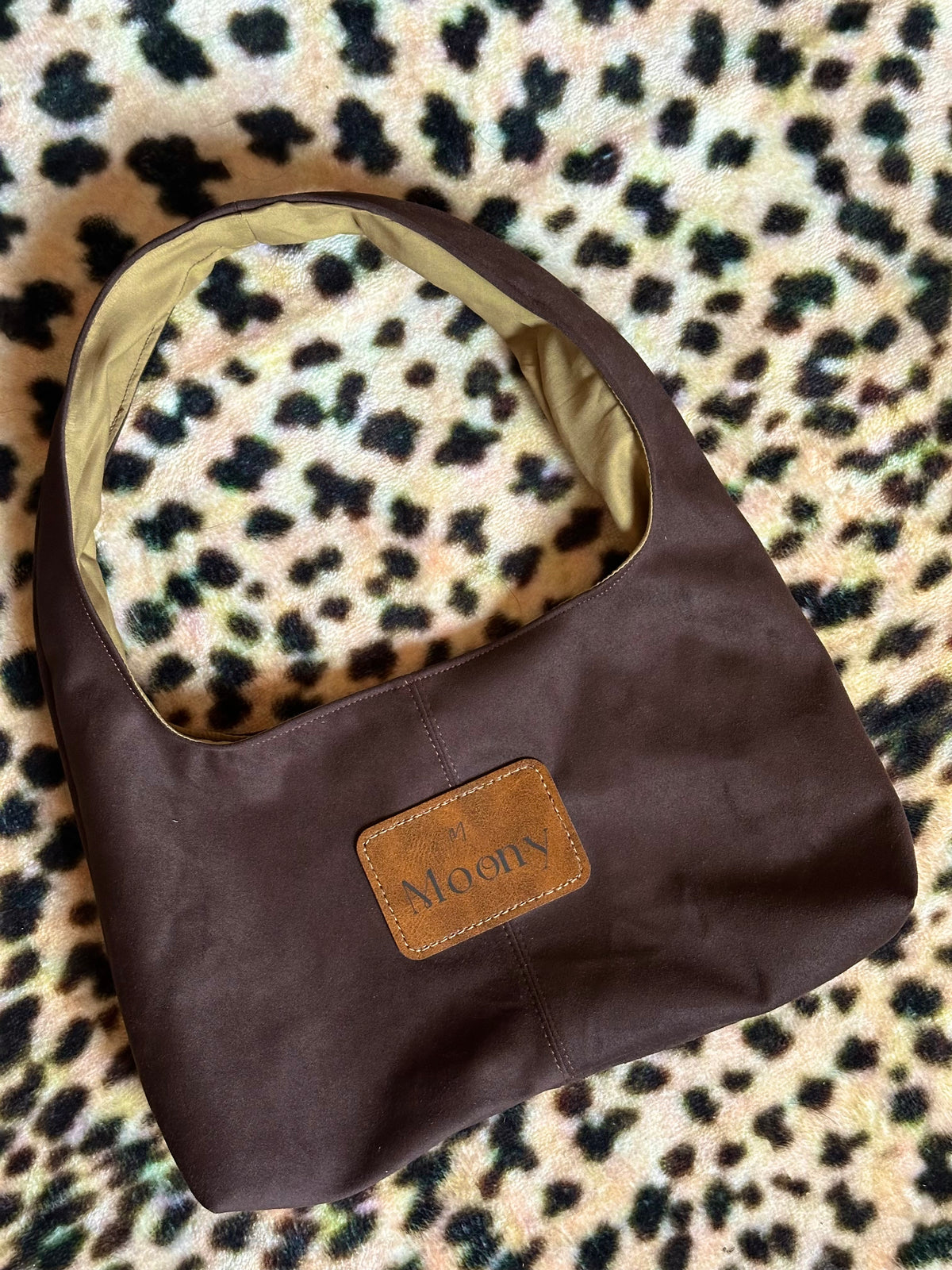 HOBO SUEDE CHOCOLATE